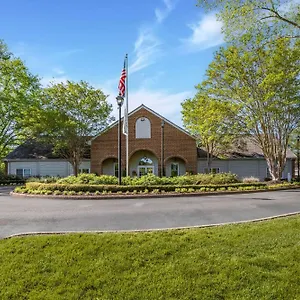 Hilton Vacation Club The Historic Powhatan 3* Williamsburg